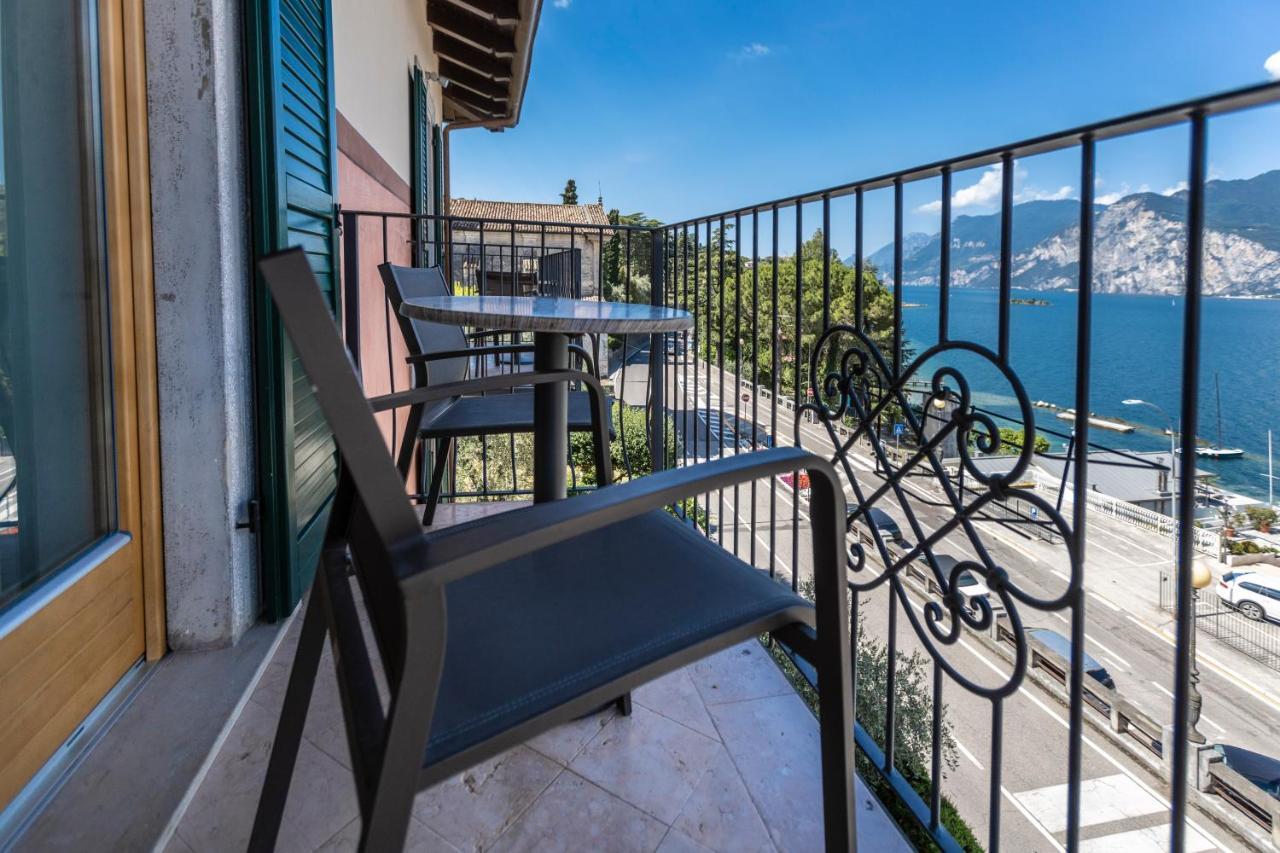 Appartamenti Capri Malcesine Exterior photo